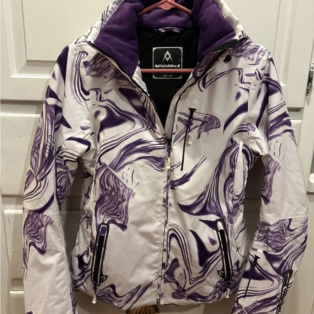 Ski Jacket ladies Volki  Insulated  6 purple white hood pre owned great shape